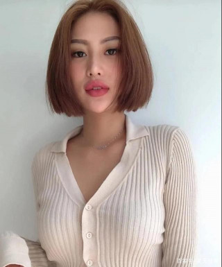 台灣24歲性感女護士，健身照走紅網絡，魔鬼身材令人羨慕