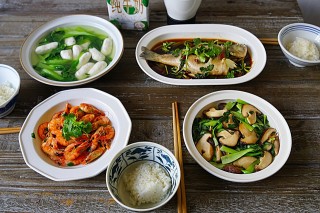 帶兒子走親戚，小姑子做了三菜一湯熱情款待，吃完後我深深嘆服