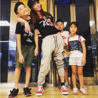 張柏芝孩子起名謝振天，謝霆鋒否認：孩子不是我的！