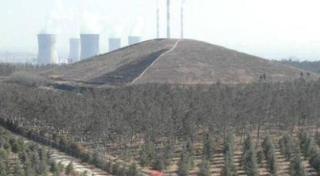 山西千年古墓發生怪事，考古專家進入墓中，手電筒突然全熄滅_我國_傳言_村民