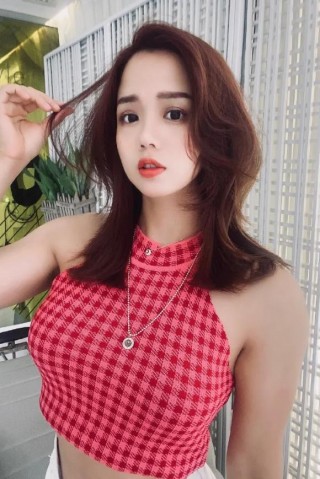 95後健身小蘿莉，身材成熟有魅力，她是怎麼做到的？