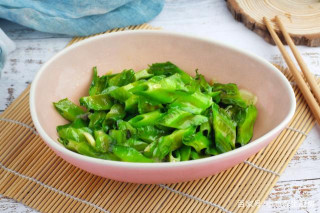 炎熱夏季，這蔬菜碰見別錯過，做法簡單，解饞又清腸，好吃不長胖