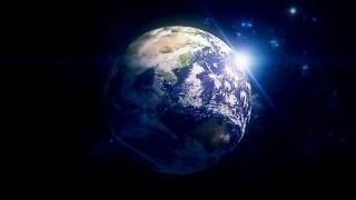 這顆衛星已經跟蹤地球1.3萬年， 但身份依舊是個迷