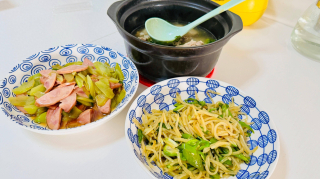 時間真快呀，不過是一日三餐，怎麼就又一年要過去了_萵筍_小青菜_美食