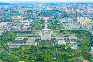 這座“不南不北”的城市，是完美避暑地，榮獲永久宜居稱號