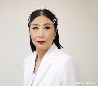 72歲汪明荃cos韓國當紅女星jennie，相差50來歲的pk