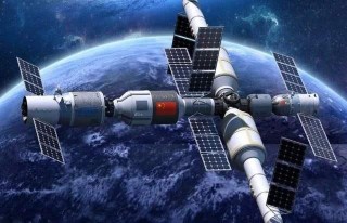 海洋深潛和太空翱翔，哪個科技更硬核