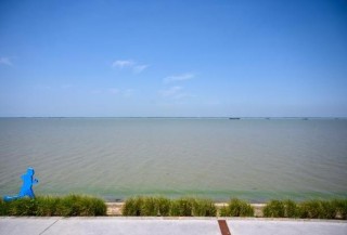 淮安洪澤湖大堤，沒有它就沒有現在的洪澤湖，現為世界文化遺產